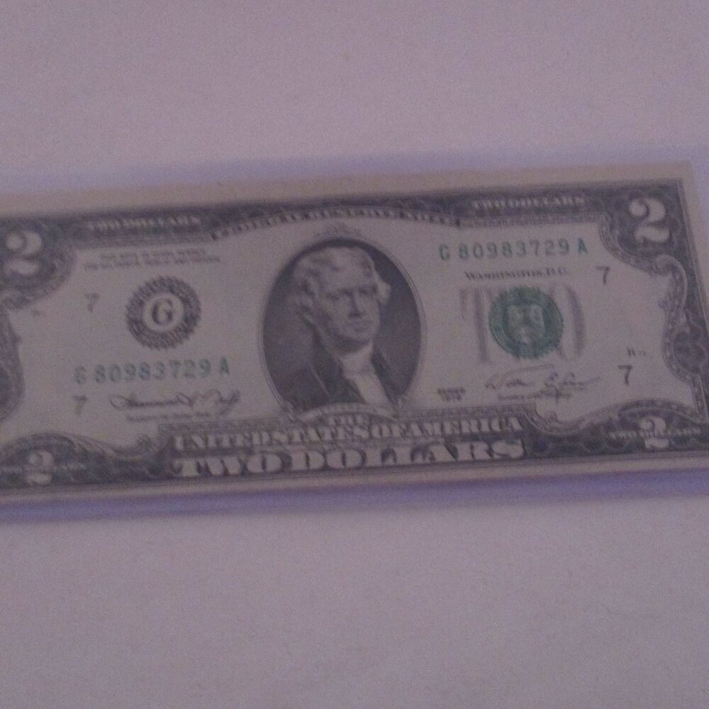 Two ($2.00) Dollar Currency Bill Serial# 1976 G 80983729 A in Protective Case